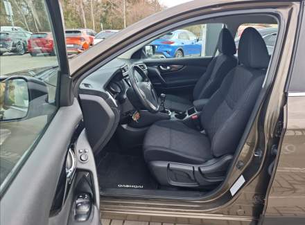 Nissan - Qashqai