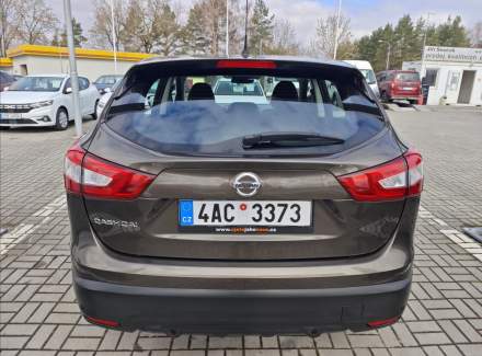 Nissan - Qashqai
