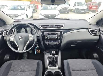 Nissan - Qashqai