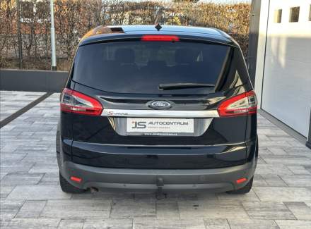 Ford - S-MAX
