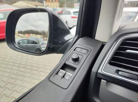 Volkswagen - Multivan