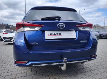 Toyota - Auris