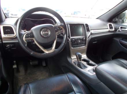 Jeep - Grand Cherokee