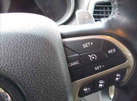 Jeep - Grand Cherokee