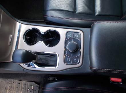 Jeep - Grand Cherokee