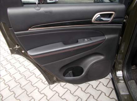 Jeep - Grand Cherokee