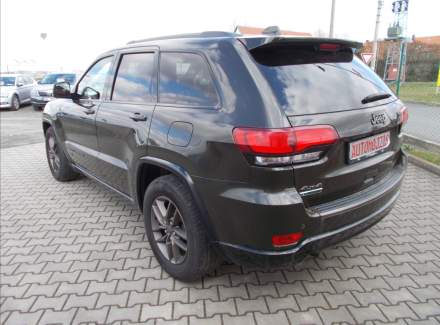 Jeep - Grand Cherokee