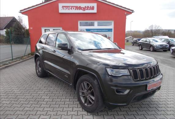 Jeep - Grand Cherokee