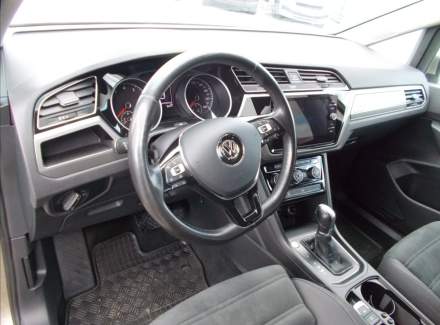 Volkswagen - Touran