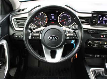 Kia - Cee'd