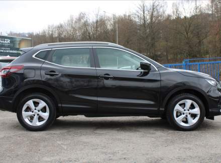 Nissan - Qashqai
