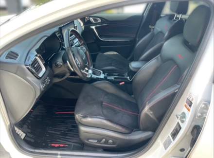 Kia - Pro Cee'd