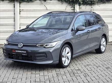 Volkswagen - Golf
