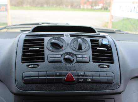 Mercedes-Benz - Vito