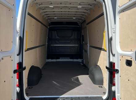Volkswagen - Crafter