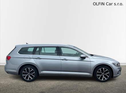 Volkswagen - Passat