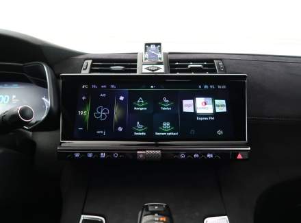 DS Automobiles - DS7 Crossback