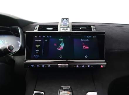 DS Automobiles - DS7 Crossback