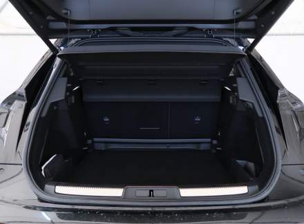 DS Automobiles - DS7 Crossback