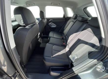 Audi - Q3