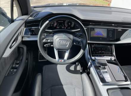 Audi - Q7