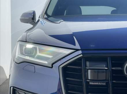 Audi - Q7