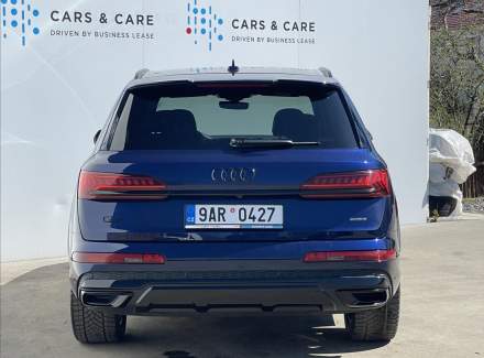 Audi - Q7