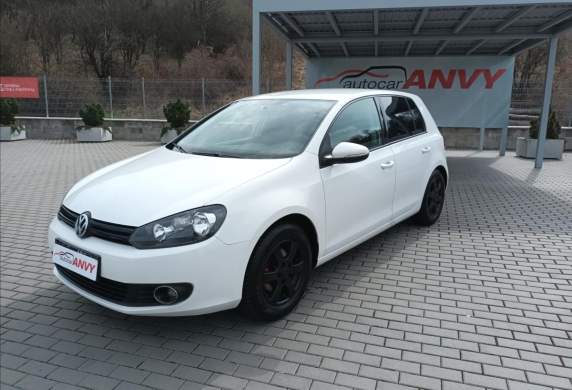Volkswagen - Golf