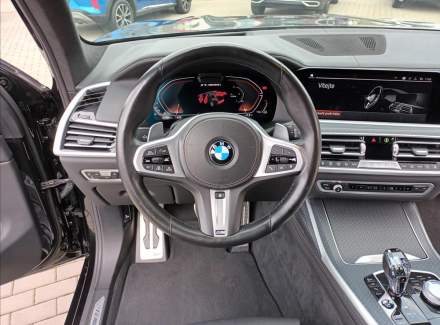 BMW - X7