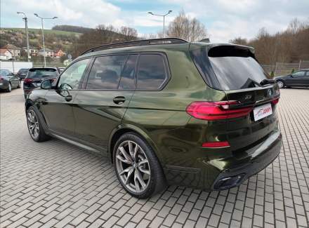 BMW - X7