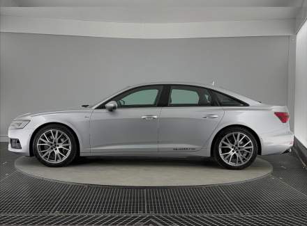 Audi - A6