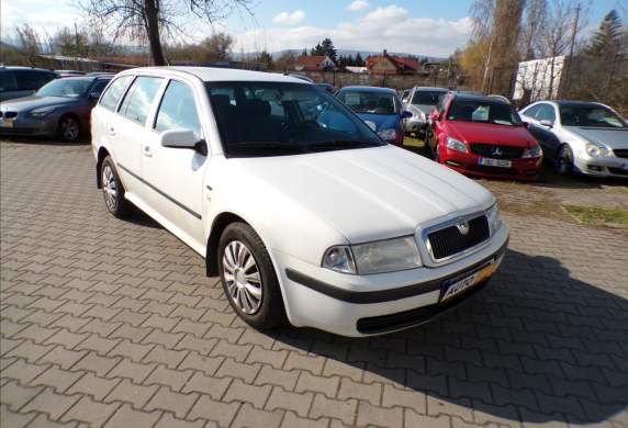 Škoda - Octavia