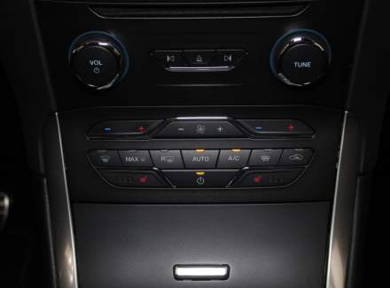 Ford - S-MAX