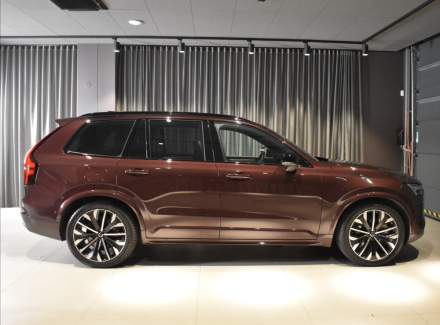 Volvo - XC90