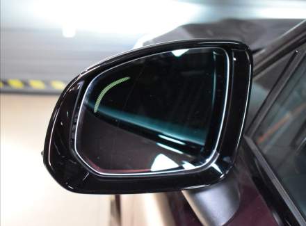 Volvo - XC90
