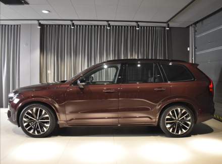 Volvo - XC90