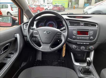 Kia - Cee'd