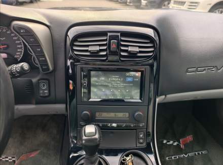 Chevrolet - Corvette