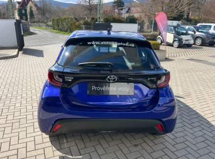 Toyota - Yaris
