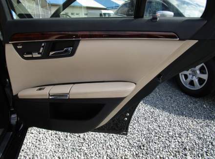 Mercedes-Benz - S-class