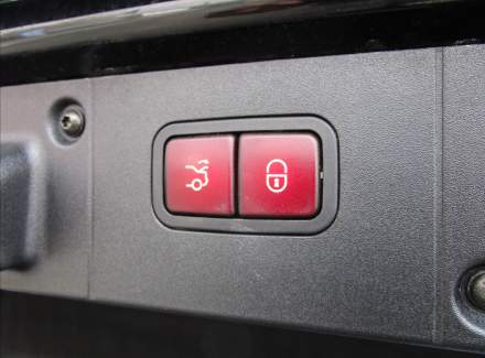 Mercedes-Benz - S-class