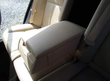 Mercedes-Benz - S-class