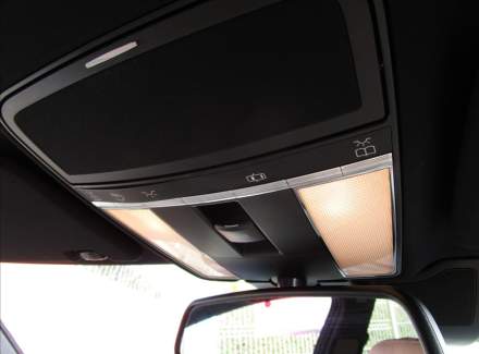 Mercedes-Benz - S-class