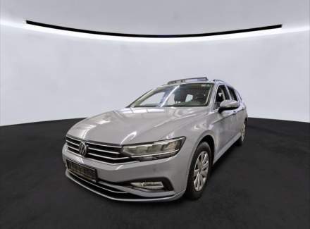 Volkswagen - Passat