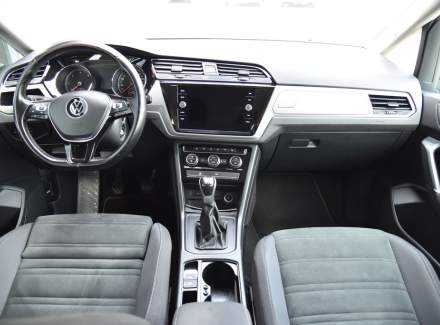 Volkswagen - Touran