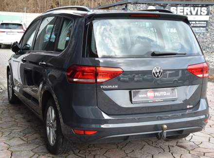 Volkswagen - Touran