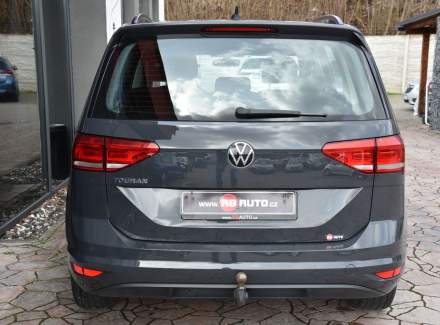 Volkswagen - Touran