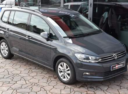 Volkswagen - Touran