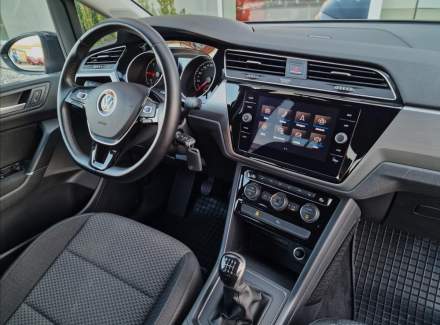 Volkswagen - Touran