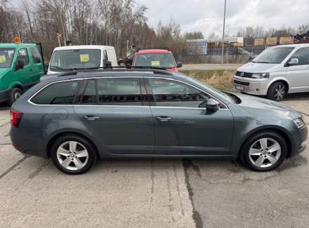 Škoda - Octavia